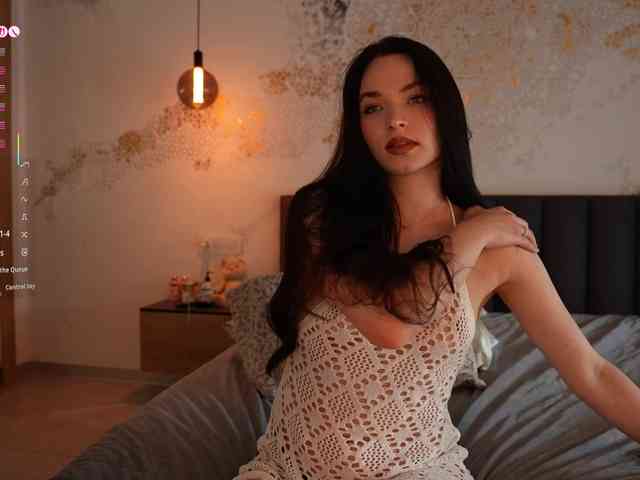 blackvelveet webcam