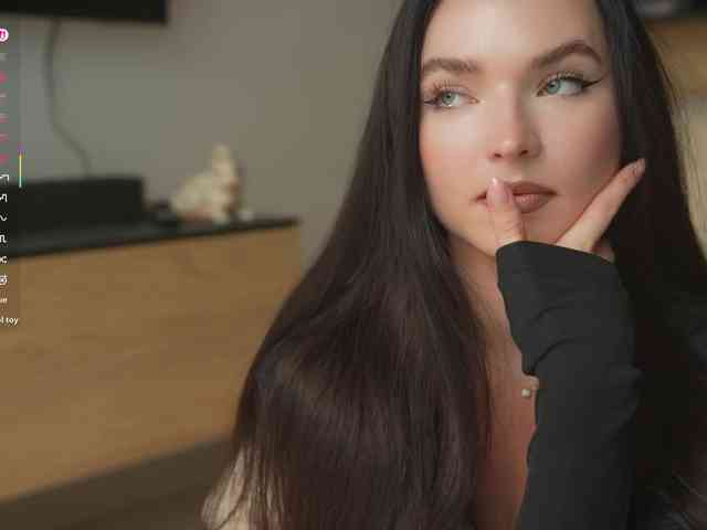blackvelveet webcam