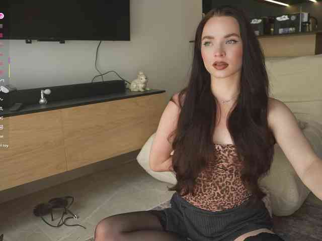 blackvelveet webcam