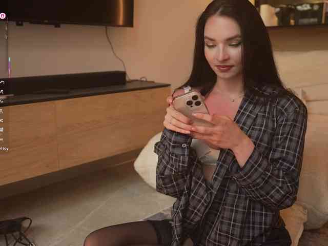 blackvelveet webcam