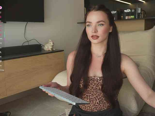 blackvelveet webcam