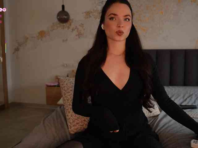 blackvelveet webcam