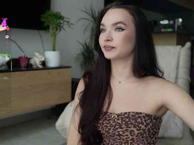 blackvelveet webcam