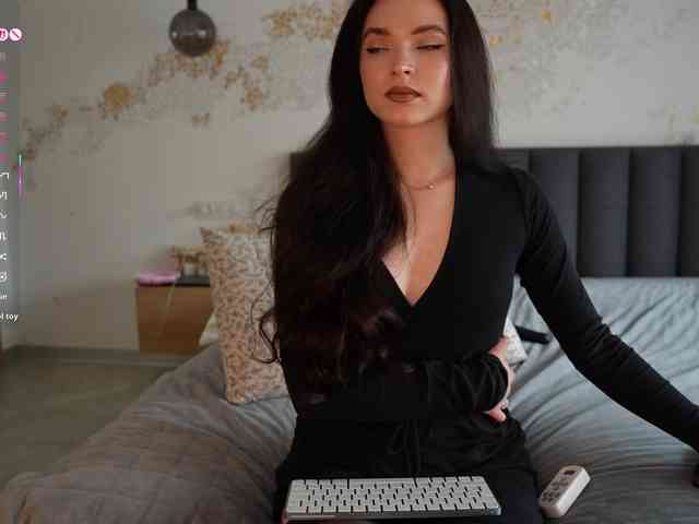 blackvelveet webcam