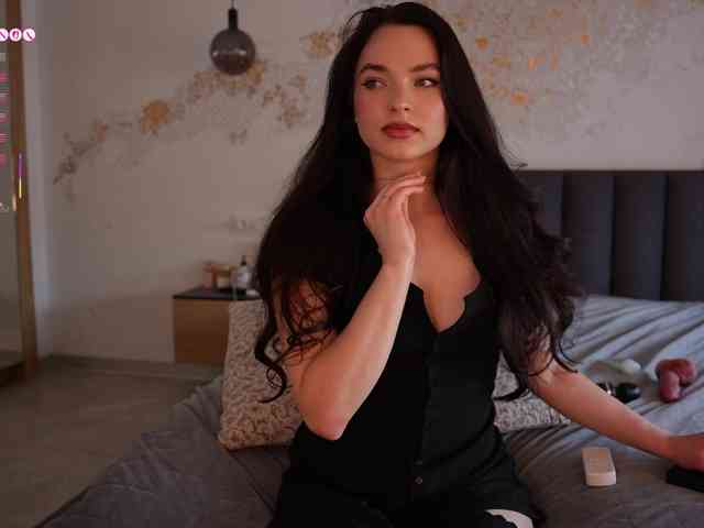 blackvelveet webcam