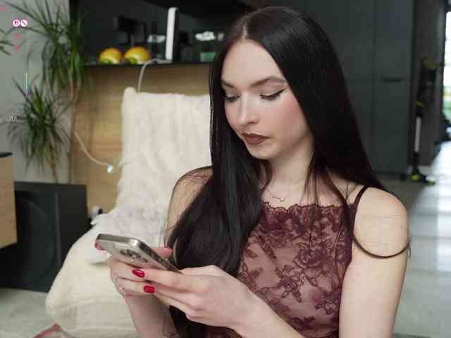 blackvelveet webcam