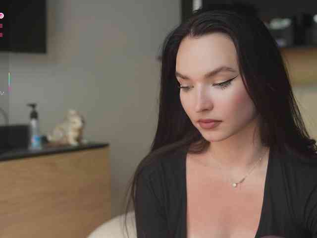 blackvelveet webcam