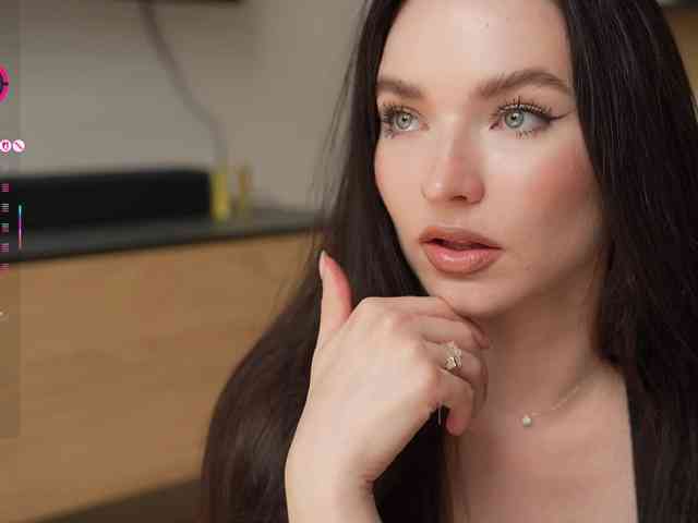 blackvelveet webcam