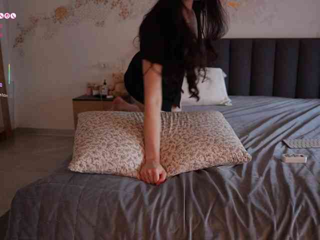 Merrimarina Live Webcam on BongaCams