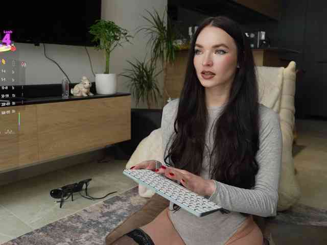 blackvelveet webcam