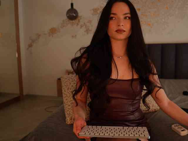 blackvelveet webcam