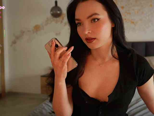blackvelveet webcam