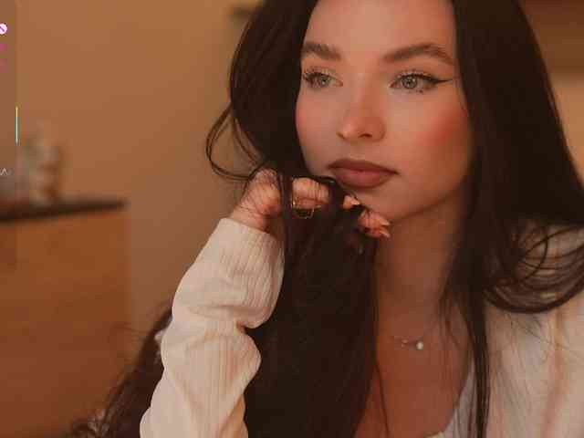 blackvelveet webcam