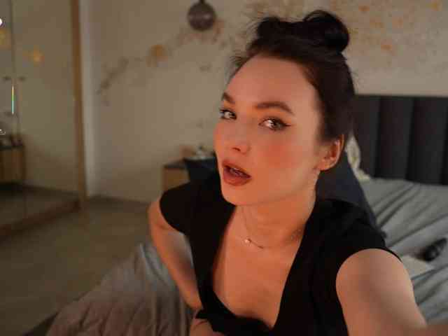 blackvelveet webcam