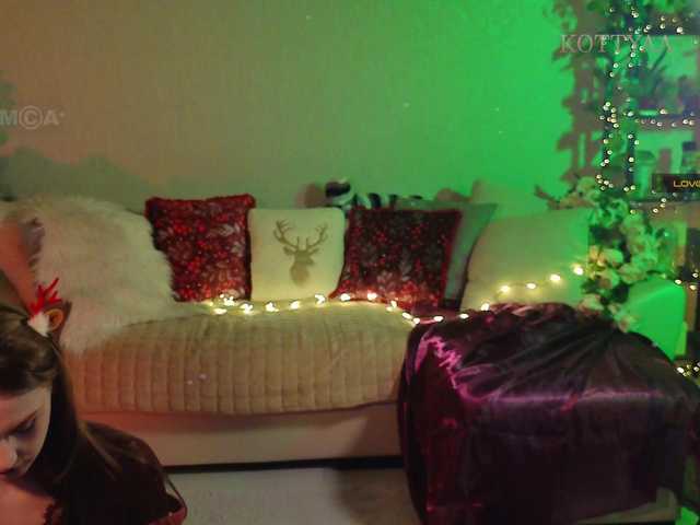 Kottyaaaa's BongaCams show and profile