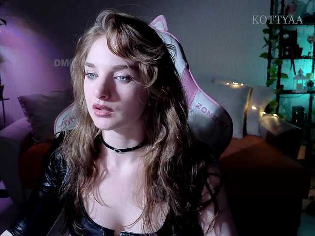 Kottyaaaa's BongaCams show and profile