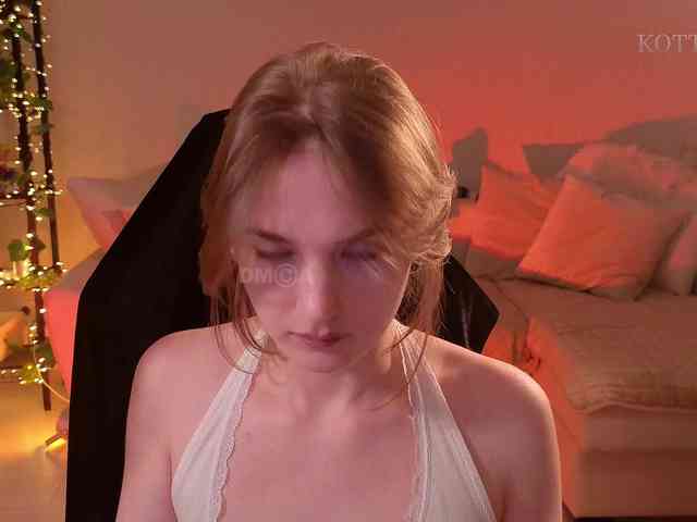 KOTTYAA webcam