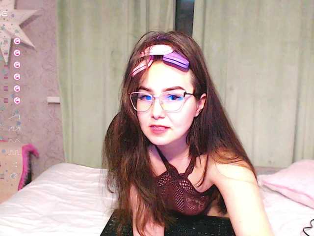 Jussysweet's BongaCams show and profile