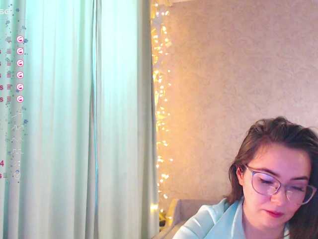 Jussysweet's BongaCams show and profile