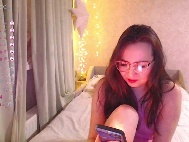 Jussysweet's BongaCams show and profile