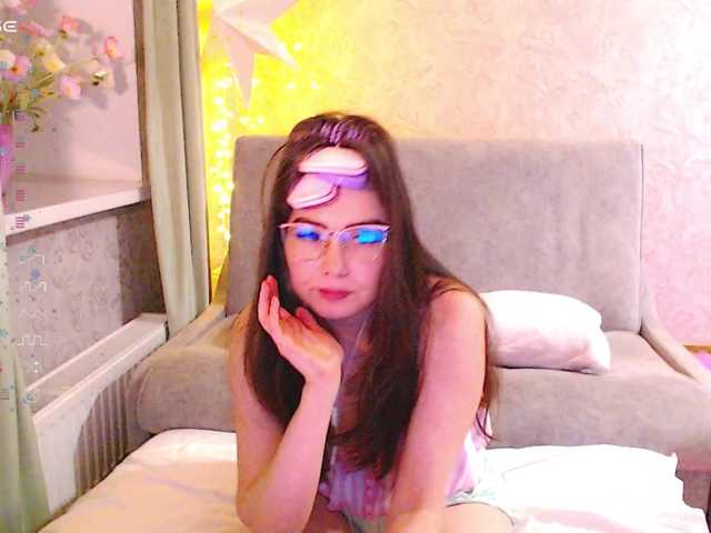 Jussysweet's BongaCams show and profile