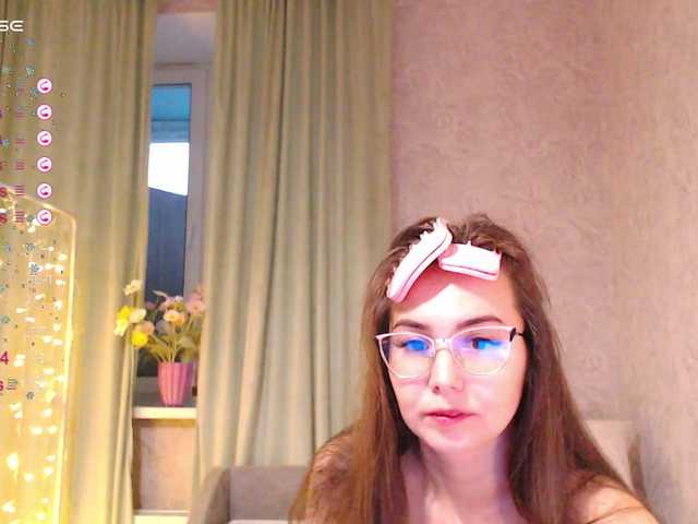 Jussysweet's BongaCams show and profile