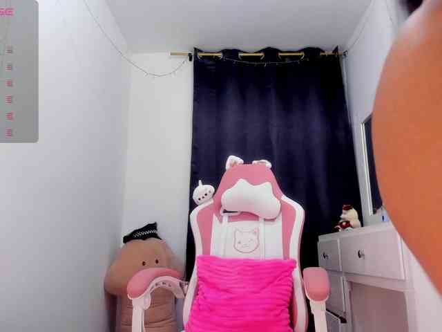 MayiRivas webcam