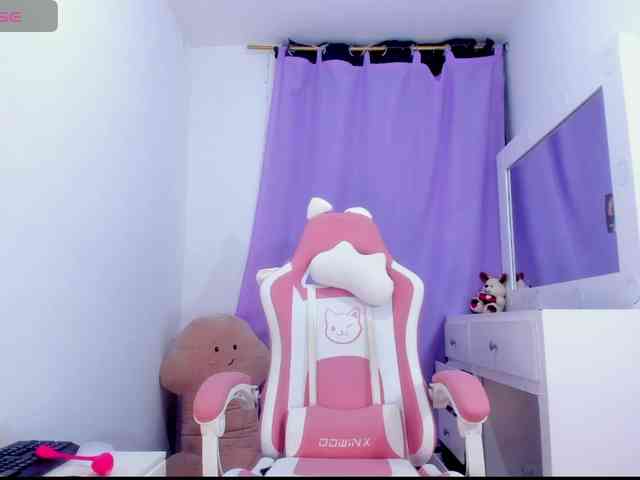 MayiRivas webcam