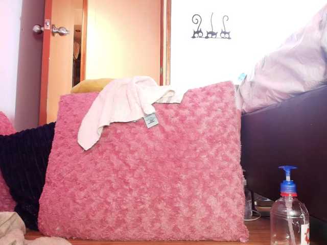 scarletth's BongaCams show and profile