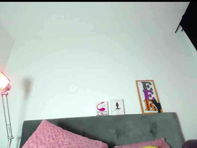 scarletth webcam