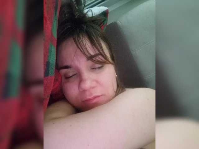 Kira183's BongaCams show and profile