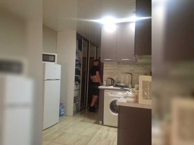 Kira183's BongaCams show and profile