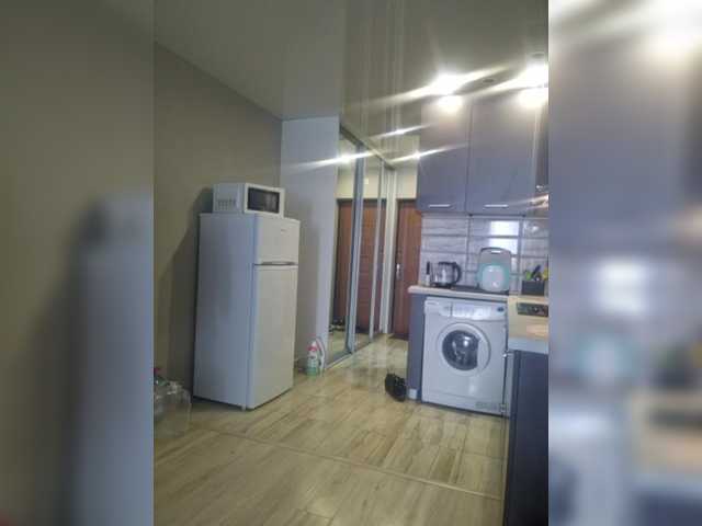 Kira183's BongaCams show and profile