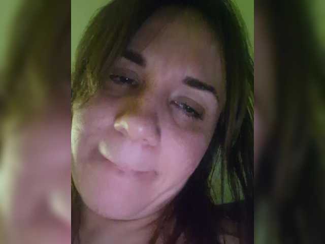 Kira183's BongaCams show and profile