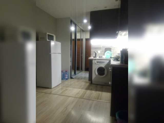 Kira183's BongaCams show and profile