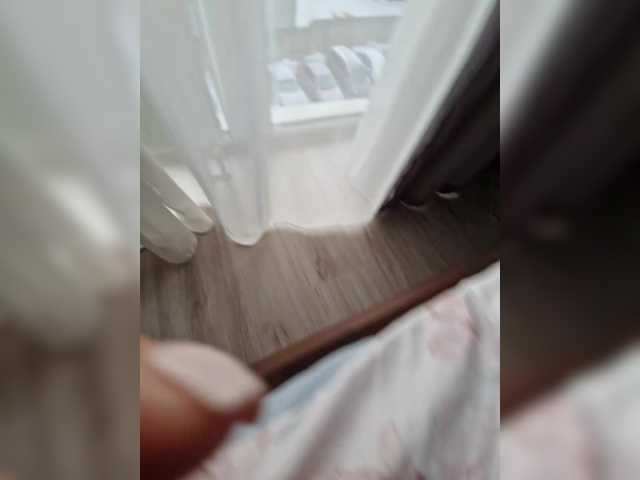 Kira183's BongaCams show and profile