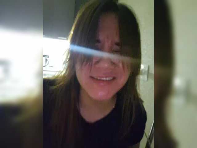 Kira183's BongaCams show and profile