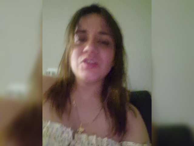 Kira183's BongaCams show and profile