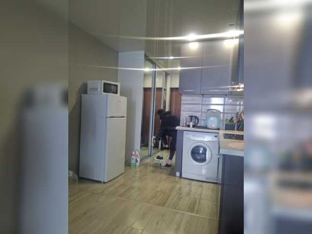 Kira183's BongaCams show and profile