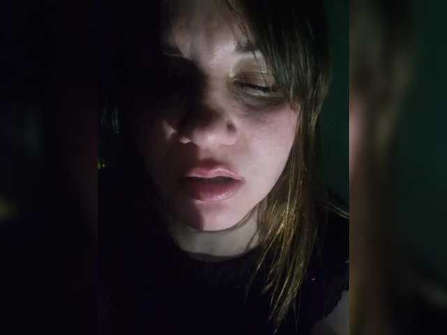 Kira183's BongaCams show and profile