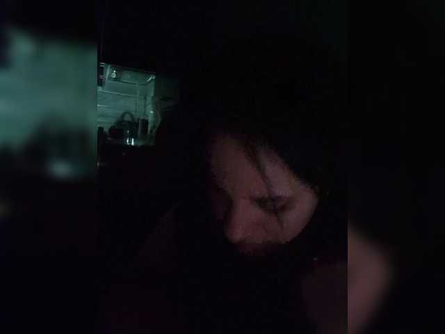 Kira183's BongaCams show and profile