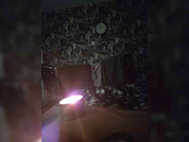 Kira183 Live Webcam on BongaCams