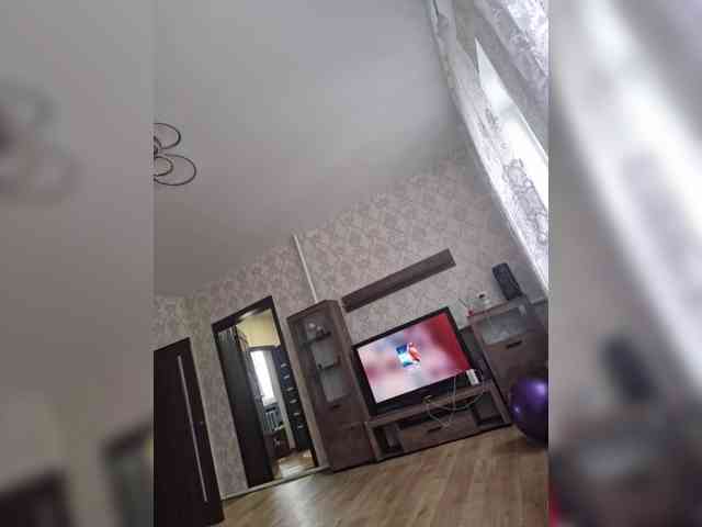 Kira183 webcam