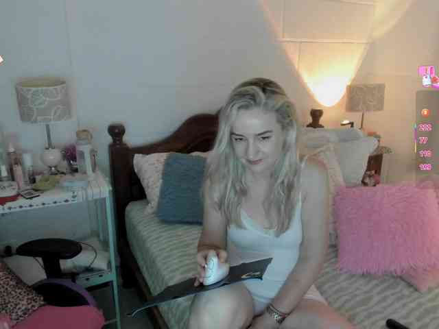 Sweetnina webcam