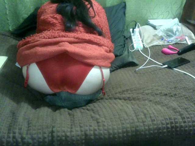 IngaQAce's BongaCams show and profile