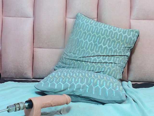 valeriaa19's BongaCams show and profile