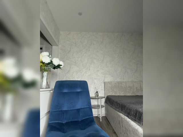 VikiKiss's BongaCams show and profile