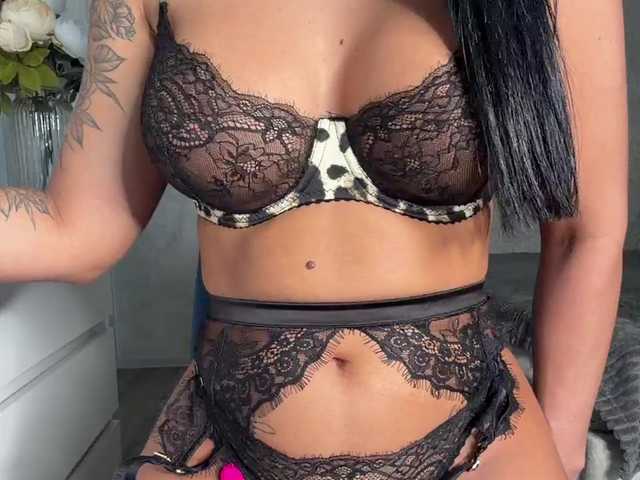 VikiKiss's BongaCams profile