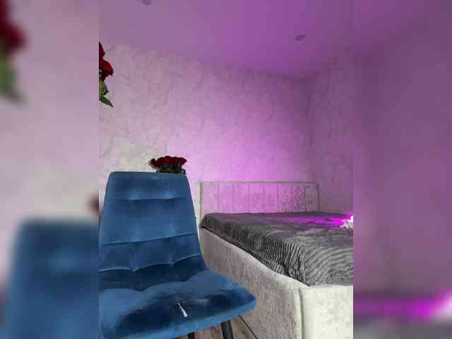 B_A_B_Y___111 webcam