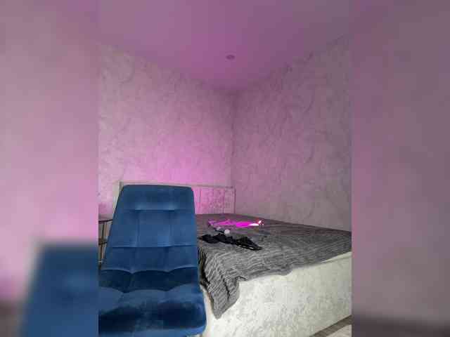 VikiKiss Live Webcam on BongaCams